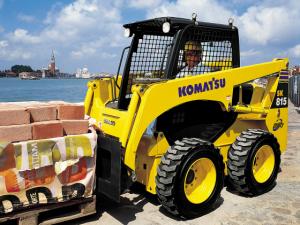 Maquinaria Sur Komat