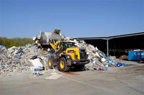 Maquinaria Sur Komat