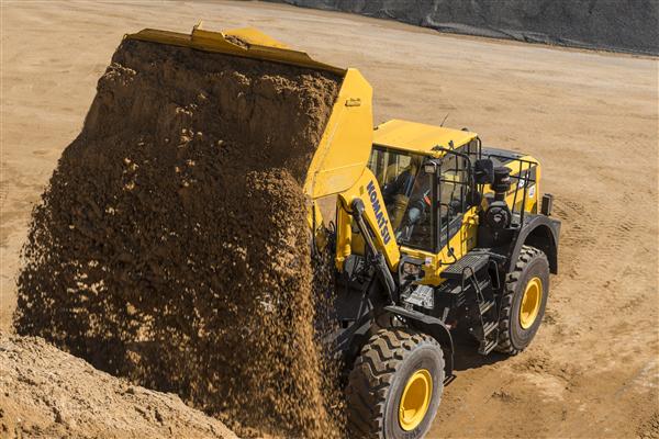 Maquinaria Sur Komat