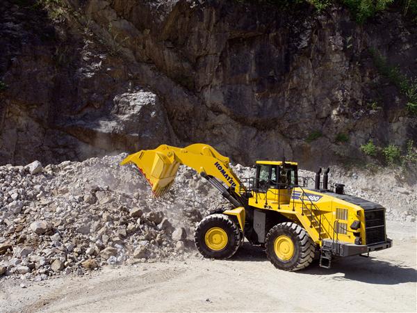 Maquinaria Sur Komat