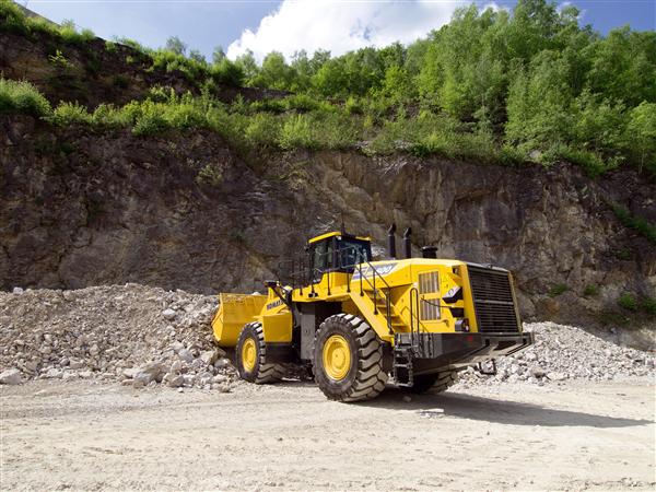 Maquinaria Sur Komat