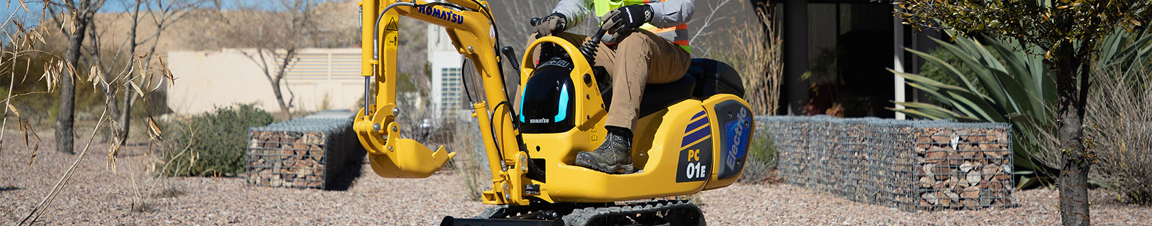 Komatsu trae microexcavadoras eléctricas PC01E-2 y PC05E-1 a Europa para la evaluación del mercado
